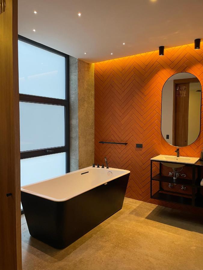 Eolia Sustainable Design Hotel Manta Bagian luar foto