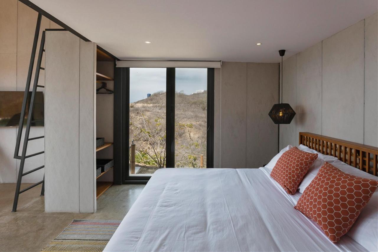 Eolia Sustainable Design Hotel Manta Bagian luar foto