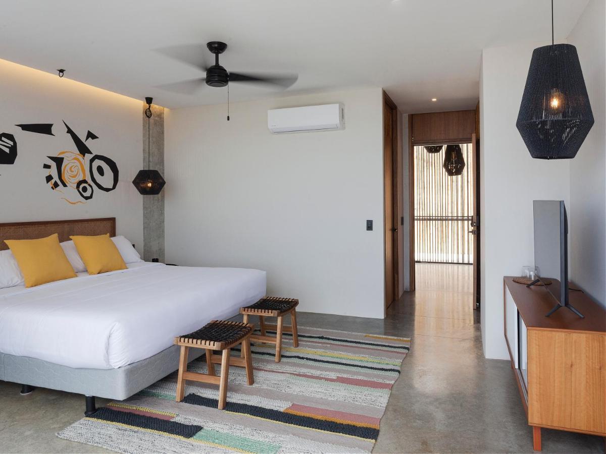 Eolia Sustainable Design Hotel Manta Bagian luar foto