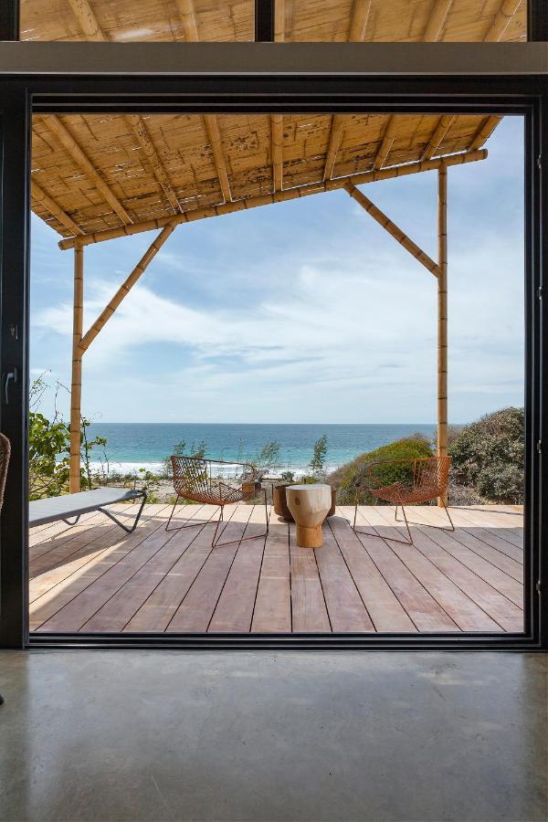 Eolia Sustainable Design Hotel Manta Bagian luar foto