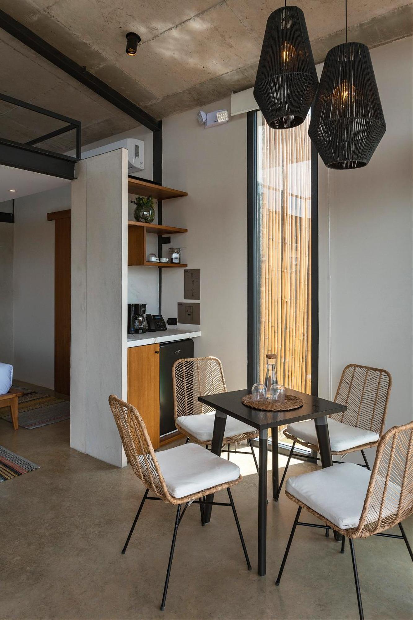 Eolia Sustainable Design Hotel Manta Bagian luar foto